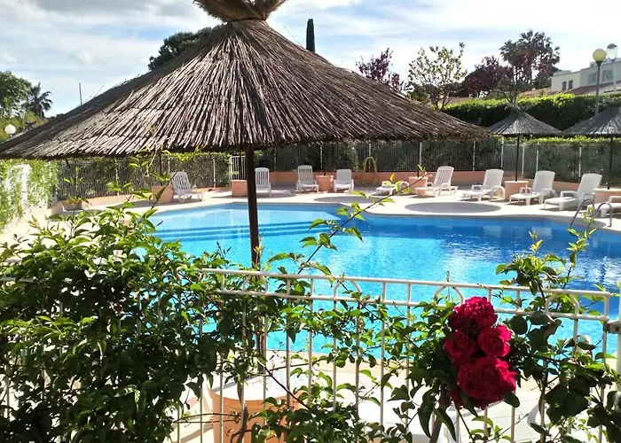 Brit Hotel Confort Helios Agde photo
